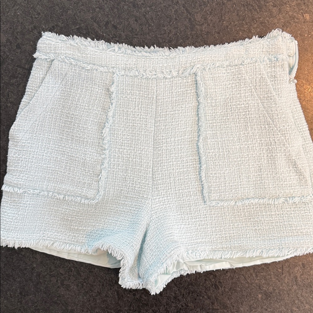 Cinq a Sept two piece suit, size 10, ice blue - Picture 8 of 10